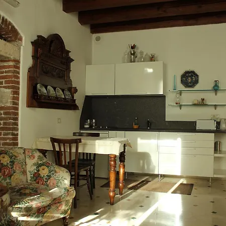 Residenza Carducci Centro Storico Apartment Verona